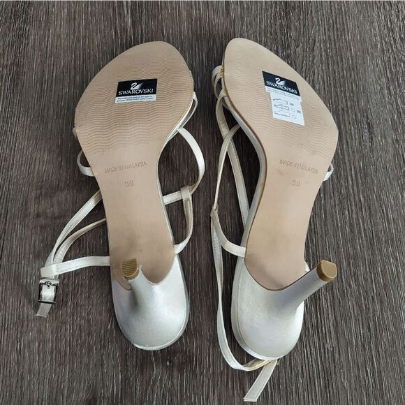 NEW Vintage Zeita Swarovski Crystal Embellished Pageant/Prom Strappy Heels 39 - Picture 9 of 10